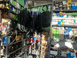 عکس تک استارت شفیعی، فروشگاه لوازم استارت و دینام، محله مسجد امام حسن قم 4