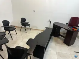 آموزشگاه زبان انگلیسی اصفهان، محله مصلی