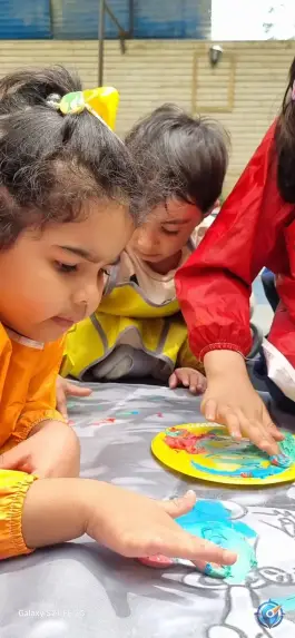 دبستان ایرا، هفتم هزارجریب، اصفهان