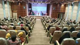 عکس سینما آوینه قم، محله دروازه چوبی 2