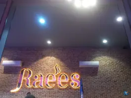 عکس پیتزا رئیس، وکیل آباد، مشهد 6