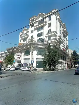 مجتمع تجاری اداری جهان، شاهین ویلا، کرج