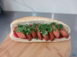 عکس فست فود تک ویچ شهرک والفجر شیراز 4