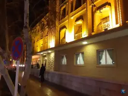 عکس استخر هتل عباسی اصفهان، محله نقش جهان 4