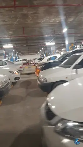 عکس پارکینگ فدک مال، محله یونارت، اصفهان 2