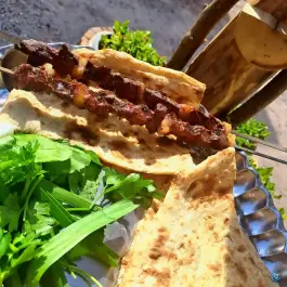 عکس رستوران صبحانه باباطاهر، شهربابک 3
