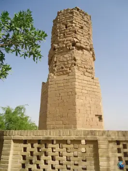 عکس های عمارت کلاه فرنگی شوشتر