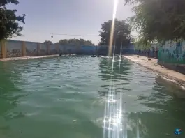 عکس استخر رشید گناباد 2