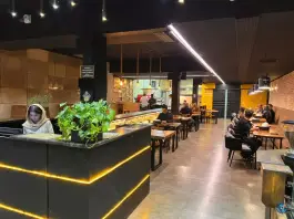 عکس فست فود بیز، نی ریز 3