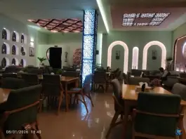 عکس کافه رستوران چرب و چیلی سنقر 3
