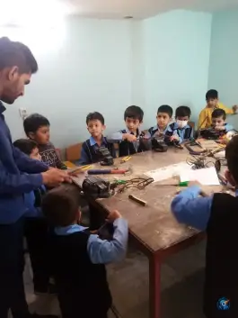 عکس پیش دبستانی و دبستان غیر دولتی پسرانه آیه های مهر، وکیل آباد، مشهد 3