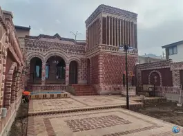 عکس عمارت بادگیر اشتهارد 3