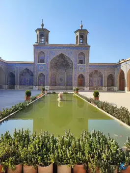 عکس مسجد نصیرالملک شیراز محله شاهچراغ 4
