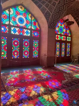 عکس مسجد نصیرالملک شیراز محله شاهچراغ 5