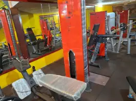 عکس باشگاه بدنسازی معینی، میدان سرافرازان، مشهد 3