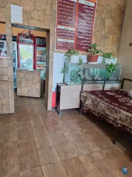 عکس مجموعه غذایی بلوط، زیتون ۱۲، شهرک گلها، شیراز 2
