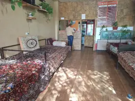 عکس مجموعه غذایی بلوط، زیتون ۱۲، شهرک گلها، شیراز 4