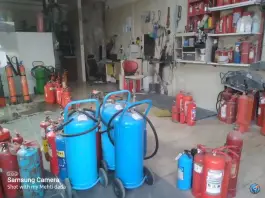 عکس کارگاه شارژ کپسول آتش نشانی ایمن آسیا، بلوار کامیون داران، کرج 3
