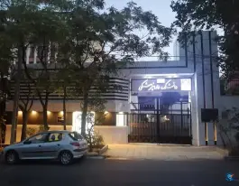 عکس دانشکده دندانپزشکی بقیه الله، ونک، تهران 3