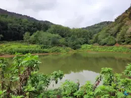 عکس استخر دوقلو آهکلان، صومعه سرا 4