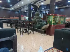 رستوران ولیعصر زکریا شاهین شهر