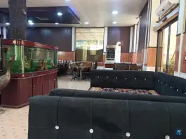 عکس رستوران ولیعصر زکریا شاهین شهر 2
