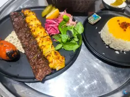 عکس باغ رستوران دربار ایرونی، چهاردانگه، اسلامشهر 4