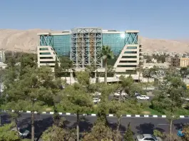 عکس دانشگاه علوم پزشکی شیراز، بلوار کریمخان زند، شیراز 7