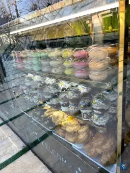 عکس دسر و شیرینی آبی، محله بوزان اصفهان 4