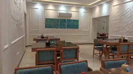 کافه رستوران رواق، محله ایران، تهران