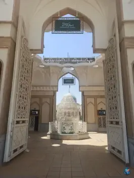 عکس امامزاده جعفر بن الرضا (ع) شاه کرم، جی اصفهان 4