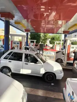 عکس پمپ بنزین پرشیا، شهرک فهمیده، کرج 3