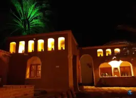 عکس کافه بُنه، گرمه، خور و بیابانک 5
