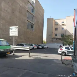 عکس پارکینگ همسطح عمومی شماره ۱۲، جوادیه، تهران 2