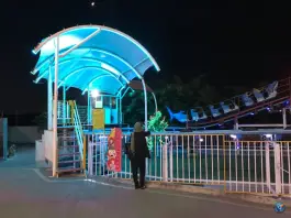 عکس شهربازی و بولینگ استارلند برج میلاد تهران 6