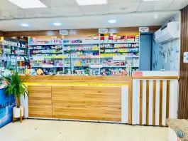 داروخانه دکتر نعمت الهی، محله مولانا، شهر صدرا