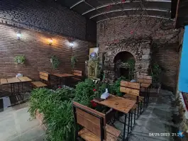 عکس کافی شاپ رستوران کاج، محله جان آقا، مرند 5