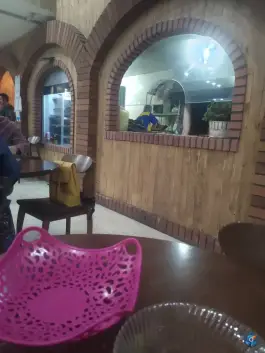 عکس طباخی عمو حسین در محله ولیعصر مشهد 6