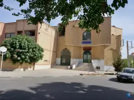 عکس کتابخانه الزهرا، زنبیل آباد، قم 4
