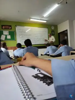 عکس دبیرستان دکتر حسابی، محله مدائن، تهران 2