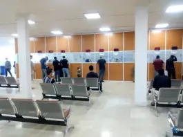عکس داروخانه اختصاصی بیماران کرونایی، کارگر جنوبی، تهران 2