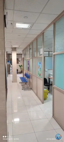 عکس درمانگاه شبانه روزی لاله، آزادی، تبریز 7