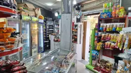 عکس سوپرمارکت شب؛ محله هزارجریب اصفهان 5