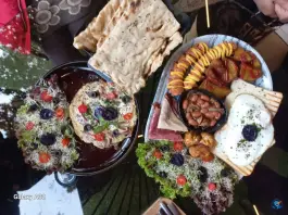 عکس کافه برکه، بازار گل اصفهان 8