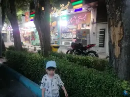 بستنی مخصوص دشتستان، محله آسنجان اصفهان