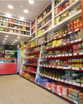 عکس دنیای شکلات شیراز، ملاصدرا، شیراز 3