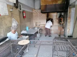 عکس نان سنگک سنتی ریگی، فخرآباد شیراز 1