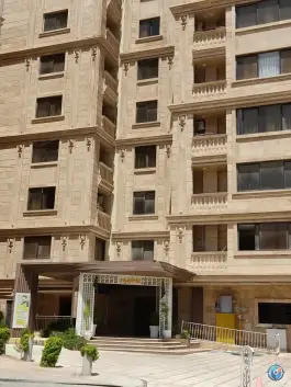 عکس برج مسکونی پارس، محله برف فروشان شیراز 2
