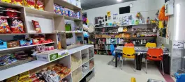 عکس املت سرا و سوپرمارکت دنج، جاده دلیجان 4