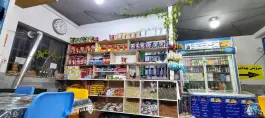 عکس املت سرا و سوپرمارکت دنج، جاده دلیجان 6